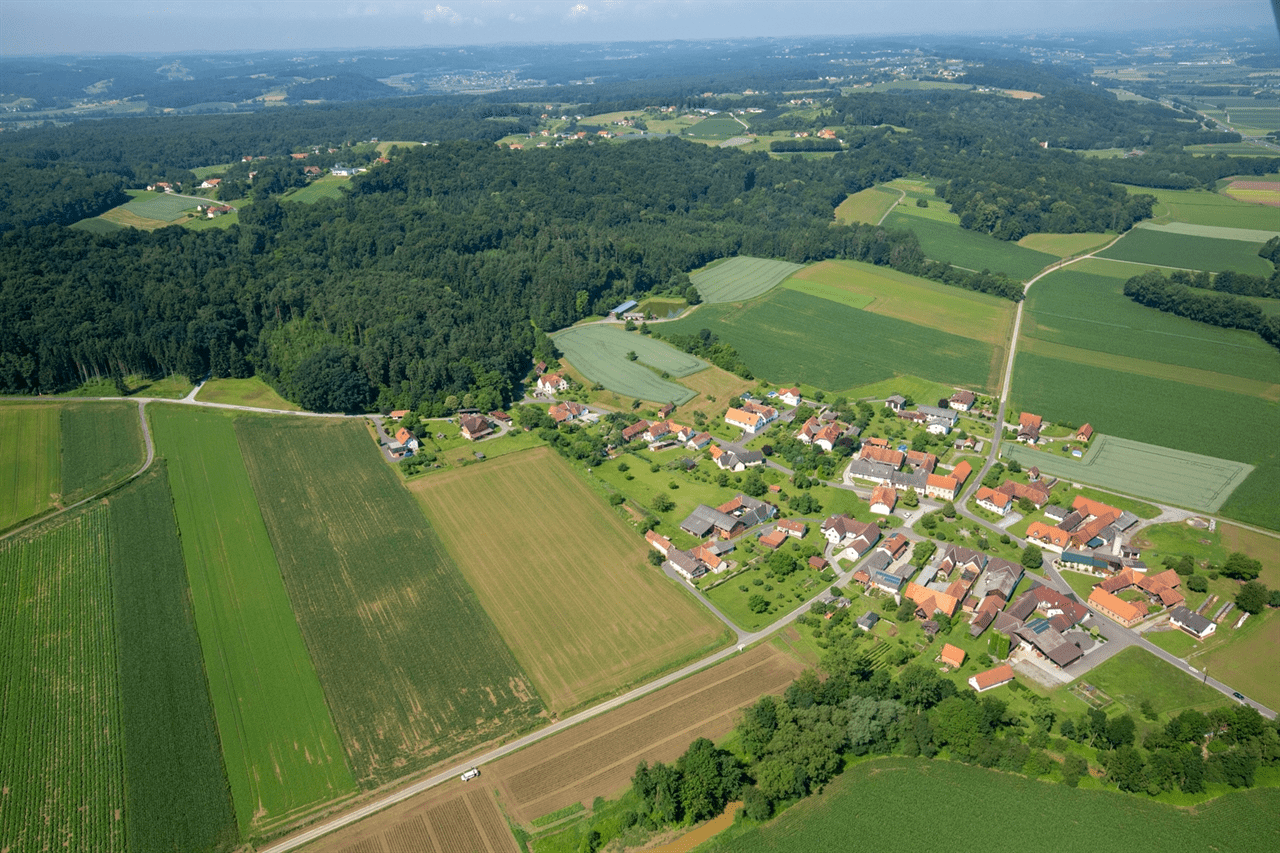 Hainfeld aus der Luft